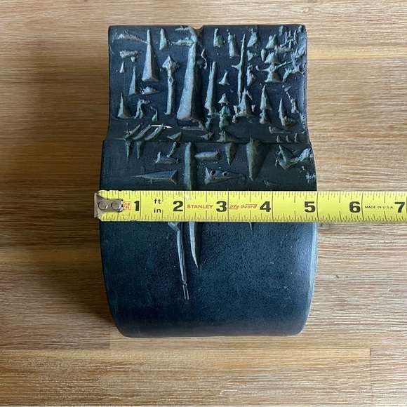 Asymmetrical Black and Gray Ceramic Art Piece Alexander Danel Austin Sculpture - Picture 16 of 16